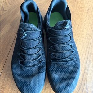 Nike Black and Green Sneakers